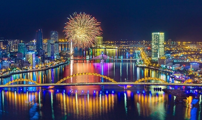 Tour Lễ Hội Pháo hoa quốc tế 2025